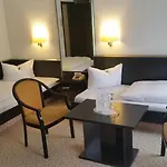 Ξενοδοχείο Bitterfelder Hof