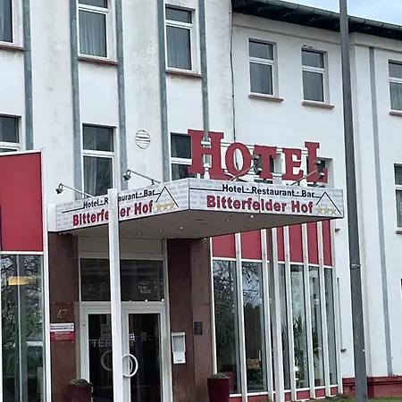 Bitterfelder Hof 3*