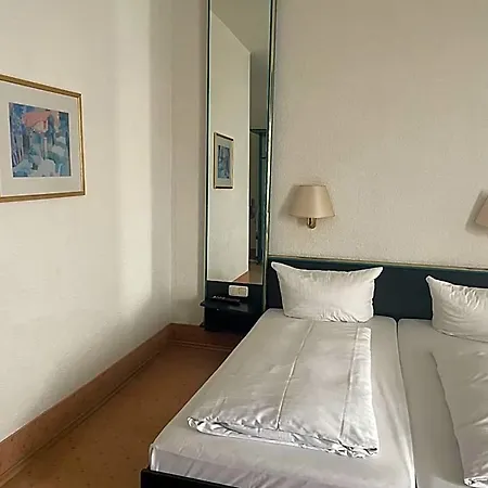 Bitterfelder Hof Hotel 3*